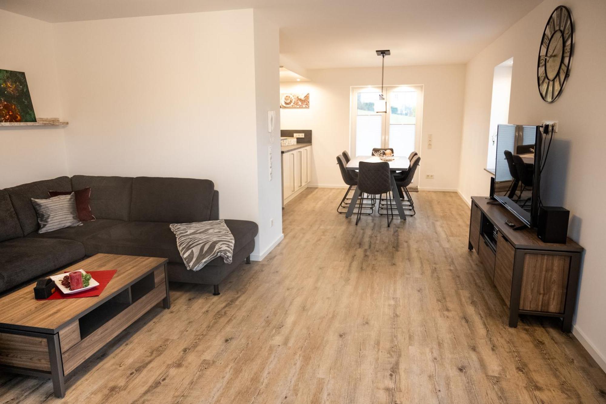 Ferienwohnung "Iewer Der Schaff" Burbach  Esterno foto